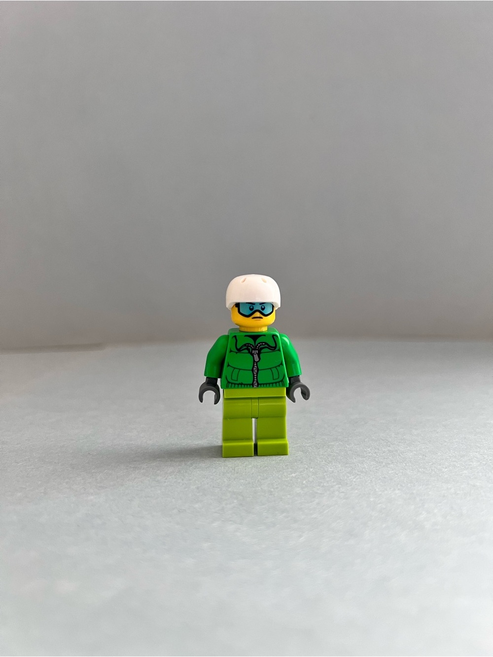 LEGO City Skier Minifigure